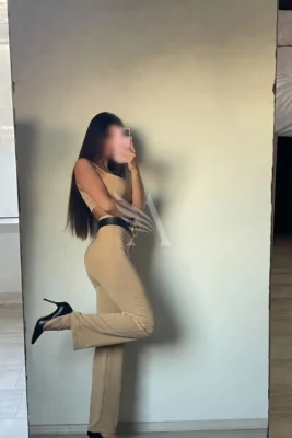 selfie escort julia bcn